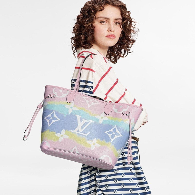 e6c8c672-e9c3-989d-70d1-ddeaf5655577